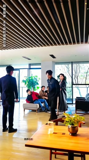 CEO का पंच😯👊mini wood toy ~ woodworking art skill hend craft #shorts #shortvideo#facts