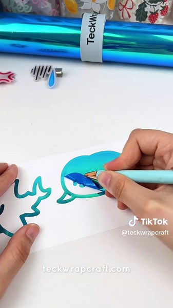 Create Stunning Ocean Animal Sun Catchers Using Vinyl