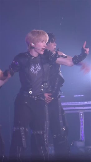 ssu 𓈒𓏸 on Instagram: "🌈🥐 #사쿠야 #サクヤ #SAKUYA #NCTWISH #엔시티위시"