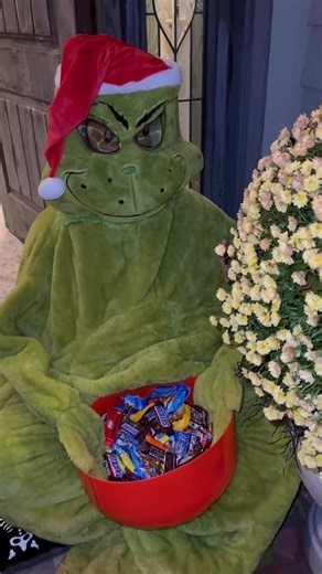 4K views | 3rd year running for the Grinch passing out candy to Halloween trick or treaters at our good friends house. The kids even would say “you got me last year” and still managed to scare them. I think the Grinch was drinking Sprite in his suit. #grinch #grinchmas #Halloween #trickortreating #gahanna #funnyreels #Candy #beerthirty | Daniel Rannebarger | Facebook