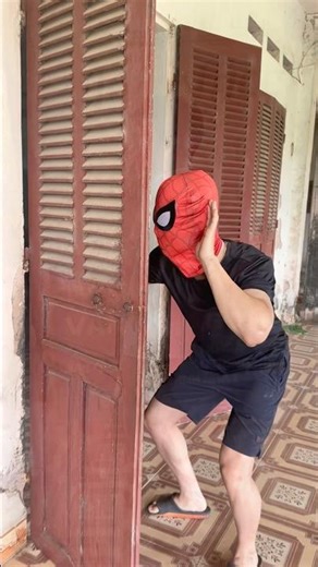 Squeaky door prank #funny #prank
