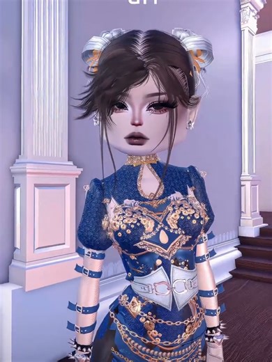 Dressing to Impress: Chun Li Roblox Cosplay