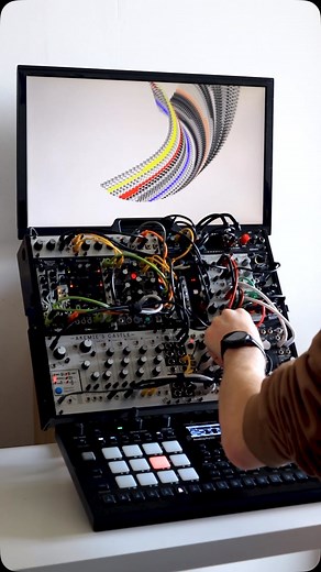 Pauric Freeman on Instagram: "Image arrays . . . . #audiovisual #touchdesigner #modularsynth #eurorack #synthesizer #visuals #digitalart #techno #audioreactive #interactive #generativeart #digital #electronicmusic #ableton"