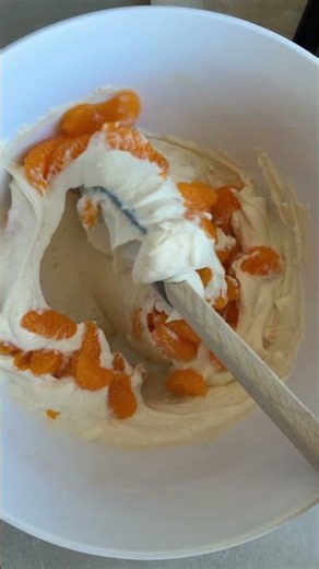 High-Protein Cheesecake WITHOUT SUGAR & so so delicious! 😍