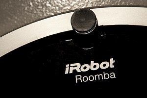 High-end Roombas will find your home's WiFi dead spots