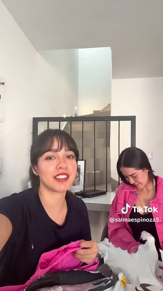 Unboxing #EllasBazar #fail #nadamequedó @Greta Espinoza