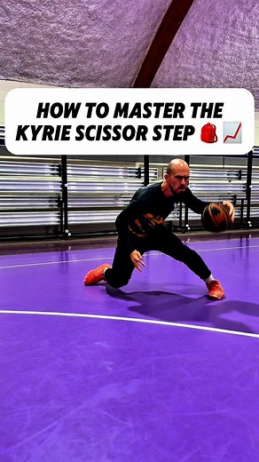 How to Master the Kyrie Scissor Step Crossover 🎒📈✍️ | Hunter Rhodes