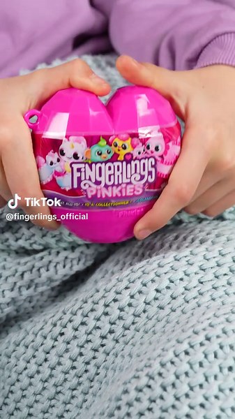 Discover the New Fingerlings Axolotls: Ellie & Ella!