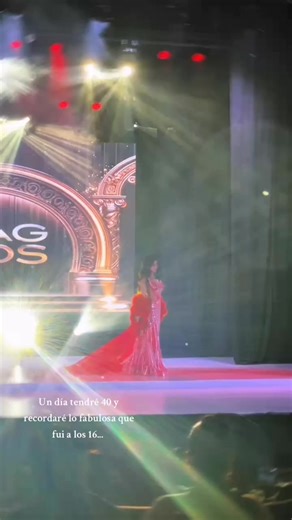 La chica del vestido rojo: recuerdos de juventud