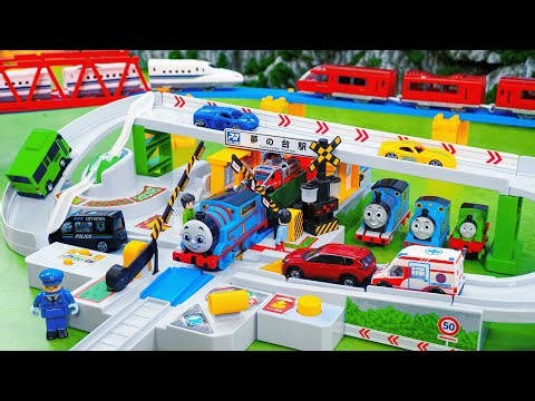 Plarail Shinkansen ☆ Construction of Tomica Railway Crossing for Thomas the Tank Engine & Shinkansen