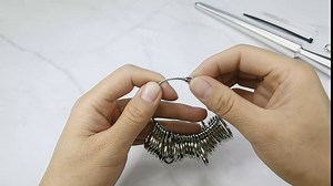 Amazon.com: NUTJAM Stainless Sizers, Circle Iron Ring Sizer Gauge Set, Finger Sizing Measuring Tool（Set of 1） : Arts, Crafts & Sewing