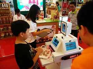 ROPI, Robot Pintar Indonesia yang Mulai Beroperasi di Mal-mal - Tribunnews.com