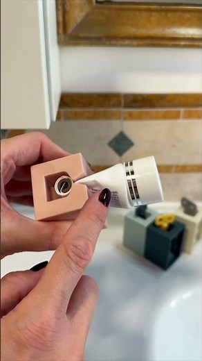 How to Use Up All Your Toothpaste 🪥 | BATHROOM STUFF ON AMAZON