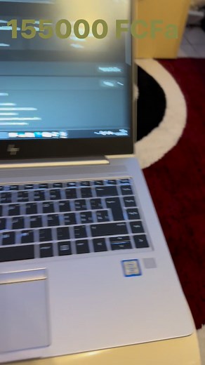 Prix 155000 FCFA CARACTÉRISTIQUES TECHNIQUES * Nom : HP EliteBook 840 G5 * Type produit : Notebooks * Processeur : Intel Core i5 -8350U @ 1.70 GHz (8ème generation 4 core ,8 threads * Vitesse maximale en mode Turbo : (6 Mo de cache, jusqu’à 3,60 GHz) * RAM : 16 DDR4 (MAX32Go) * Disque Dur : 256Go SSD PCIe® NVMe™ M.2 * Écran : IPS 14″ Full HD Tactile * Carte Graphique : Intel® UHD Graphics 620 * OS : Windows 10 Pro 64bit * Webcam intégrée : oui HD * Son : Haut-parleurs stéréo , microphone stéréo 