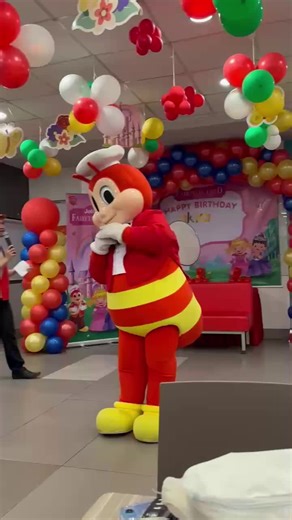 1st Birthday Celebration at Jollibee