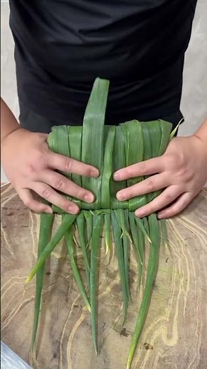The Most Genius Way To Cut Big Spring Onion - Vegetables Cutting Skills