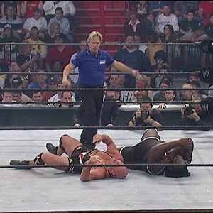 Kurt Angle had to bend the rules to get the upper hand against Mark Henry at Royal Rumble 2006! | WWE