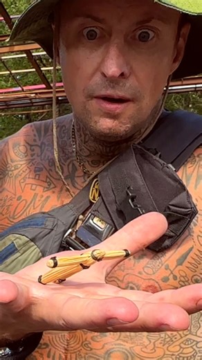 107K views · 639 reactions | Stret Magic by @julienmagic #magician #trick #viral | Julien Magic | Facebook