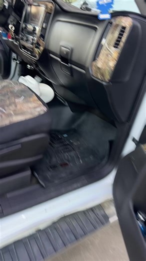 Leo (@leocaraudiotint1)’s video of nissan sentra