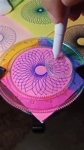 best spirograph patterns #spirograph