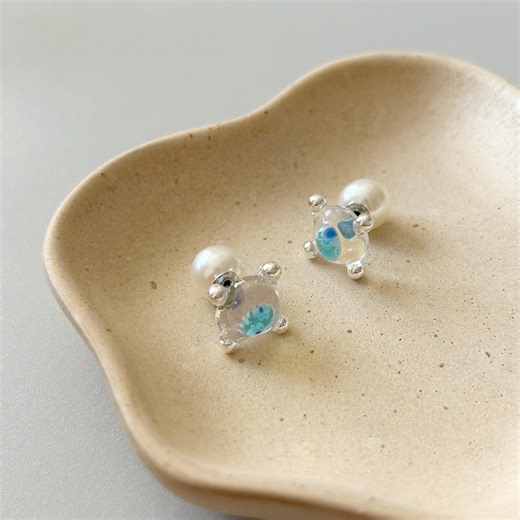 Millefiori Glass Flower Studs, Iridescent Aurora Jewelry, Two-way Pearl Back Earrings - Etsy