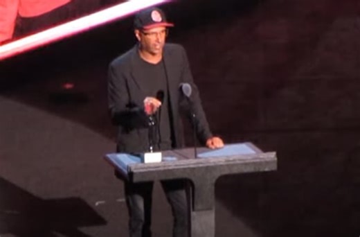 TOM MORELLO Was Only Member Of RAGE AGAINST THE MACHINE Present At Band's ROCK HALL Induction