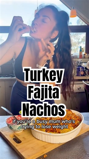 TURKEY FAJITA NACHOS