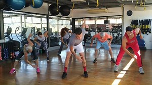 QUE TAL CARDIO AMIGOS!! has estado buscando un CARDIO BAJO IMPACTO? un CARDIO SIN SALTOS? NO BUSQUES MÁS, este CARDIO es EXCELENTE PARA TI NO ME RINDO, TU TAMPOCO!! #cardio #abdomen #cardioabdomen #cardioquemagrasa #cardiosinimpacto #cardiosinsaltos #nomerindotutampoco | Cardio Abdomen