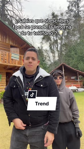 How to Turn On Your Phone's Flashlight by Typing 'Foco'