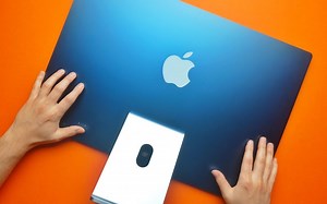 【苹果开箱】蓝色 24-inch M1 iMac 开箱初次启动