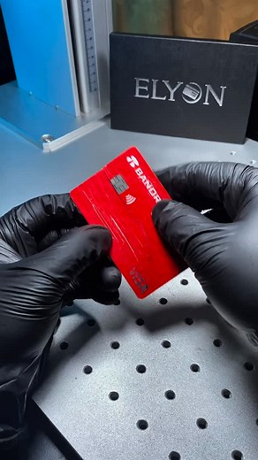 4.9K views · 63 reactions | ✨ Convierte tu tarjeta de plastico en metal exclusivo  Funciona en cualquier terminal y luce increíble.  Pide la tuya en www.elyoncards.com #TarjetaDeMetal #ElyonCards #tarjetasdemetal #tarjetasmetálicaspersonalizadas | Elyon Cards | Facebook