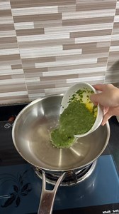 Thấy nhiều chị em kêu có căn mới dùng được chảo inox chớ e thấy dễ mà, chỉ cần căn nhiệt được là mượt mà liền. Đây là cách e chiên rán không bị dính chảo inox các chị em ơi, chắc ông bếp độ nên chưa bị dính chảo khi mô, chị em mô chưa được thì làm như e nói trong video nha, mà chảo em dùng là loại inox 304 nguyên khối của Elmich nha. Phải nói chảo inox là chân ái luôn. Em để link đây cho chị em nào cần nha. https://vt.tiktok.com/ZSHTBLd7T3LVT-541MC/ | Tân Lê