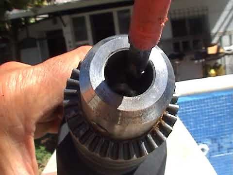 How to change the chuck or head of a drill