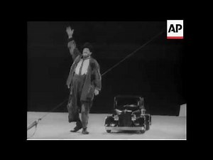 Bobo Barnett, midget clown car