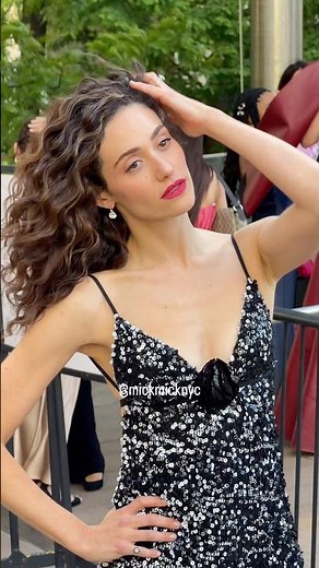 Emmy Rossum Brings “Shameless” Style Energy to NYC’s Spring Gala ✨