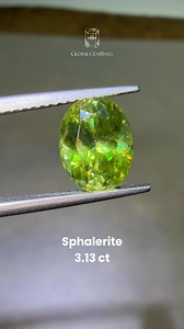 Sphalerite Weight: 3.13 ct Dimension: 9.6x7.5x5.37 mm สนใจสินค้าสามารถทักทาง inbox ได้เลยค่ะ🙏🏼✨ ———————————— 📍 อัปเดตเวลาไลฟ์สตรีม: พุธ–อาทิตย์ ⏰ 12.00–16.00 น. พบกับสินค้าราคาพิเศษ & กิจกรรมสนุกๆ เฉพาะในไลฟ์สด รับชมได้ที่: 🔷 Facebook: Thai Gems Society by Global Gem Bank 🔴 YouTube: Thai Gems Society 📲 รับชมคอนเทนต์เพิ่มเติมได้ที่: 🎥 TikTok: Thai Gems Society by Global Gem Bank 🎥 TikTok (สำรอง): TGS By Global Gem Bank 🛒 สนใจอัญมณีหายากจากทั่วโลก หรือ ออกแบบเครื่องประดับเฉพาะคุณแอดเลย 💚