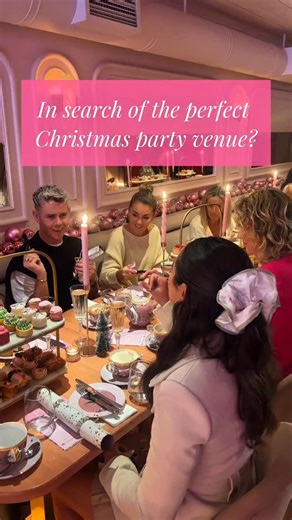 🎄 Join us at Pink Restaurant this Christmas for unforgettable celebrations, delicious dishes, and magical moments! 💖🍽️ #pinkrestaurant | Pink Restaurant & Bar