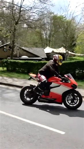 Ducati 1199 Superleggera 🤌 #ducatisuperleggera