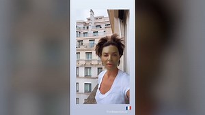 Lisa Rinna posts disheveled selfie from Paris: 'Nothing's gonna help'