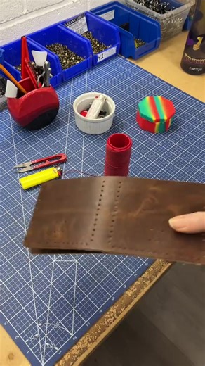 Making a Traditional Leather Wallet for Order 109651 | Popov Leather