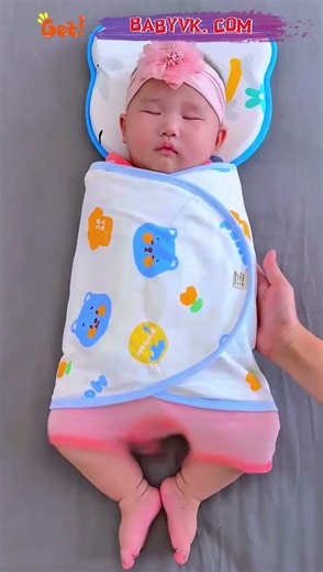 Anti-Startle Baby Swaddle Blanket: Help Baby Sleep Without Being Held #Baby