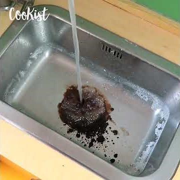 How to Unclog a Kitchen Sink