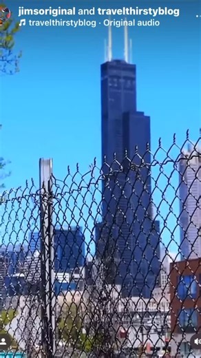 Jim’s Original is THE BEST Maxwell street Polish stand in the city of Chicago, and in COUNTRY for that matter. PERIOD! 🔥💯 @jimsoriginal is a Chicago street food culinary institution. 🔥💯 I’ve been eating at Jim’s since I was a kid. My obsession for their food started back in the mid 80’s when my mom used to drive us up to Maxwell street to shop for super affordable clothing items that I needed, leading up to the “back to school” season. Maxwell street back in the day is where everyone in the 