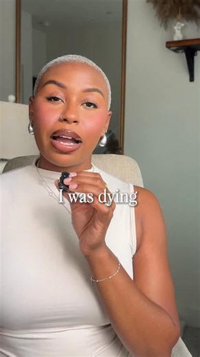 I was dying and no one even knew it. My business was thriving, but my body was shutting down. I’ll never forget the moment. I was mid-set with my client, Cabria, when my OB/GYN called. The results were in—I had a rare form of cancer from my daughter’s birth. I remember that call like it was just yesterday. It felt like a ton of bricks hit me. Everything changed in an instant. I had to stop breastfeeding. I had to stop taking clients. But bills didn’t stop. Motherhood didn’t stop. Life kept movin