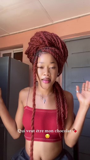 Vidéos de Mou_nira4🌸 (@mou__nira4) avec Chocolat Tma Crush Feat Dasch - Théma YOROU