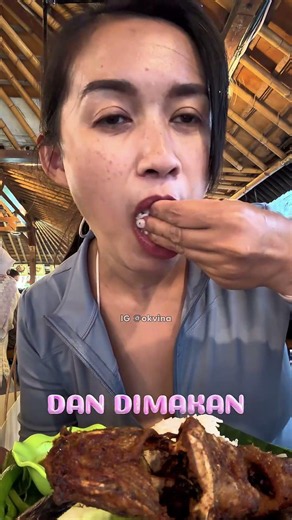 If you know where I'm eating this nasi tempong, let me know in the comments… 😉