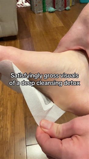 Deep Cleansing Detox with Foot Pads
