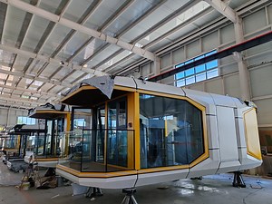 [Hot Item] Space Capsule House Hotel Prefabricated Cabin Luxury Sleeping Pod Soundproof Portable Prefab Mobile Villa
