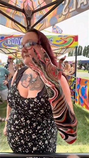 Body Marbling Dip at Watershed Festival 119