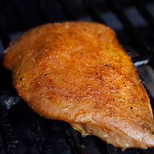 Smoked Tuna Steaks with Lemon Pepper Garlic Rub | Mad Backyard